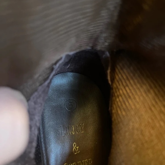 Chic Dark Brown Leather Heeled Boots - Picture 4 of 5